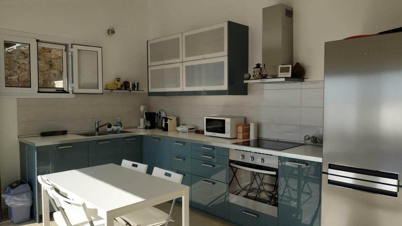 Infinity Blue Suite Saronida Exterior foto